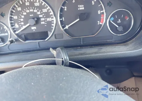 2000 BMW Z3 2.3 from USA, damaged, VIN WBACH9346YLM91920